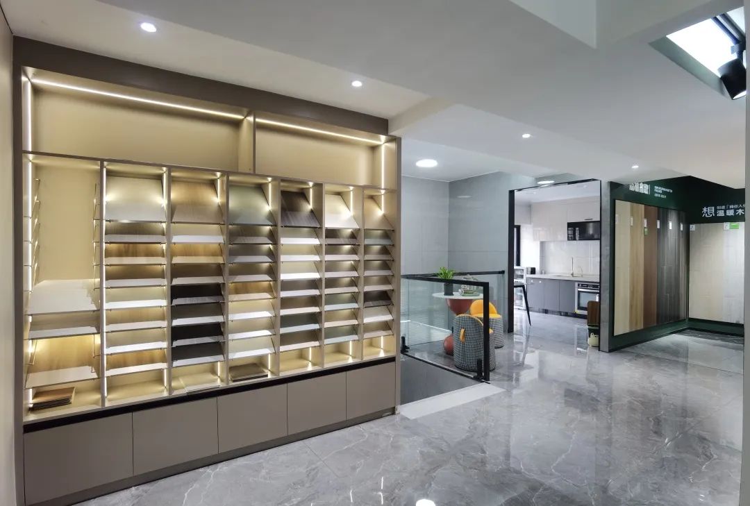 鷹牌墻地專家店|梅州?興寧——裝出年輕新高度!(圖4) 鷹牌墻地專家店|梅州?興寧——裝出年輕新高度!(圖4)